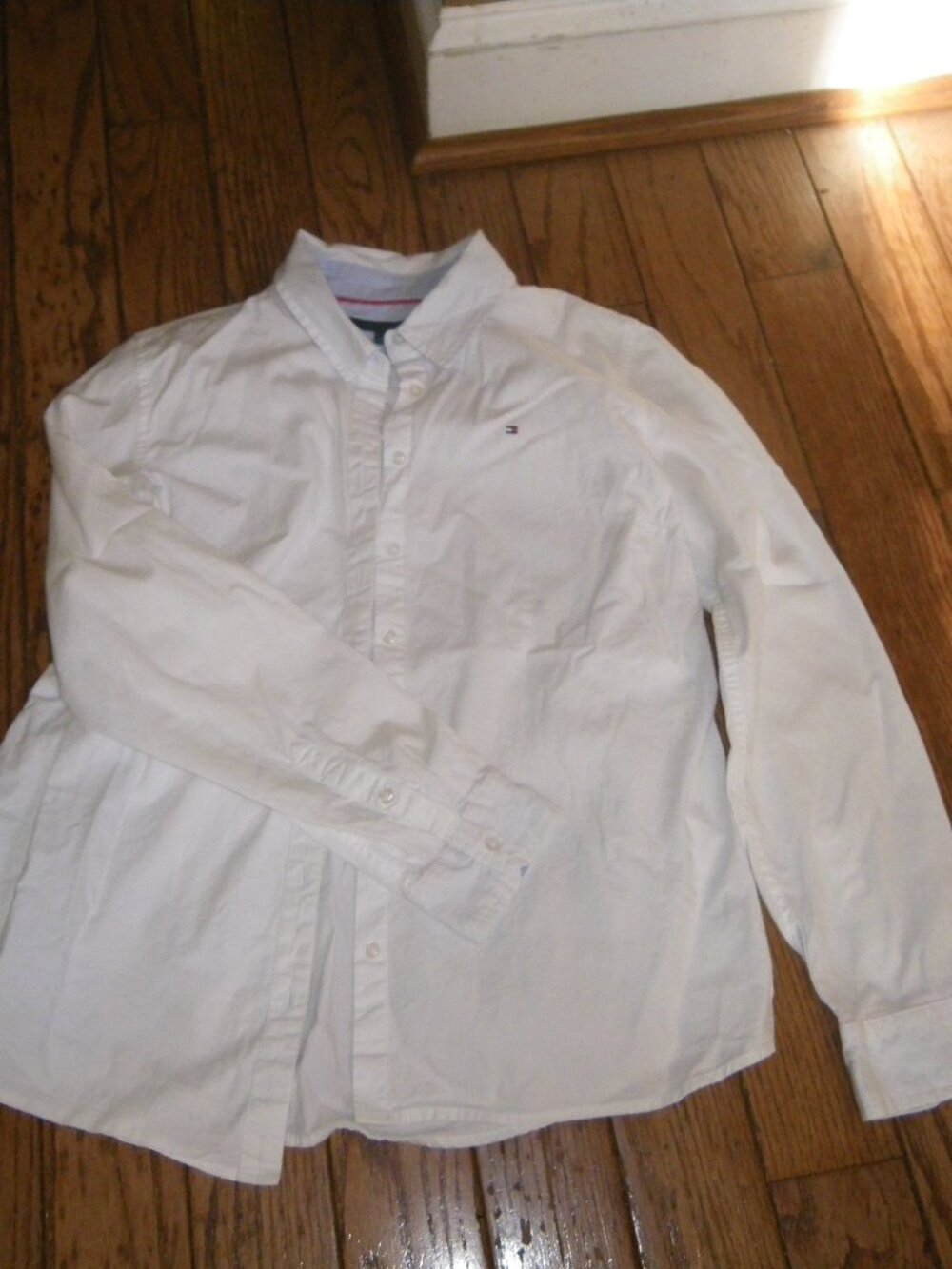Women’s 100% Cotton Casual Button Up Shirt